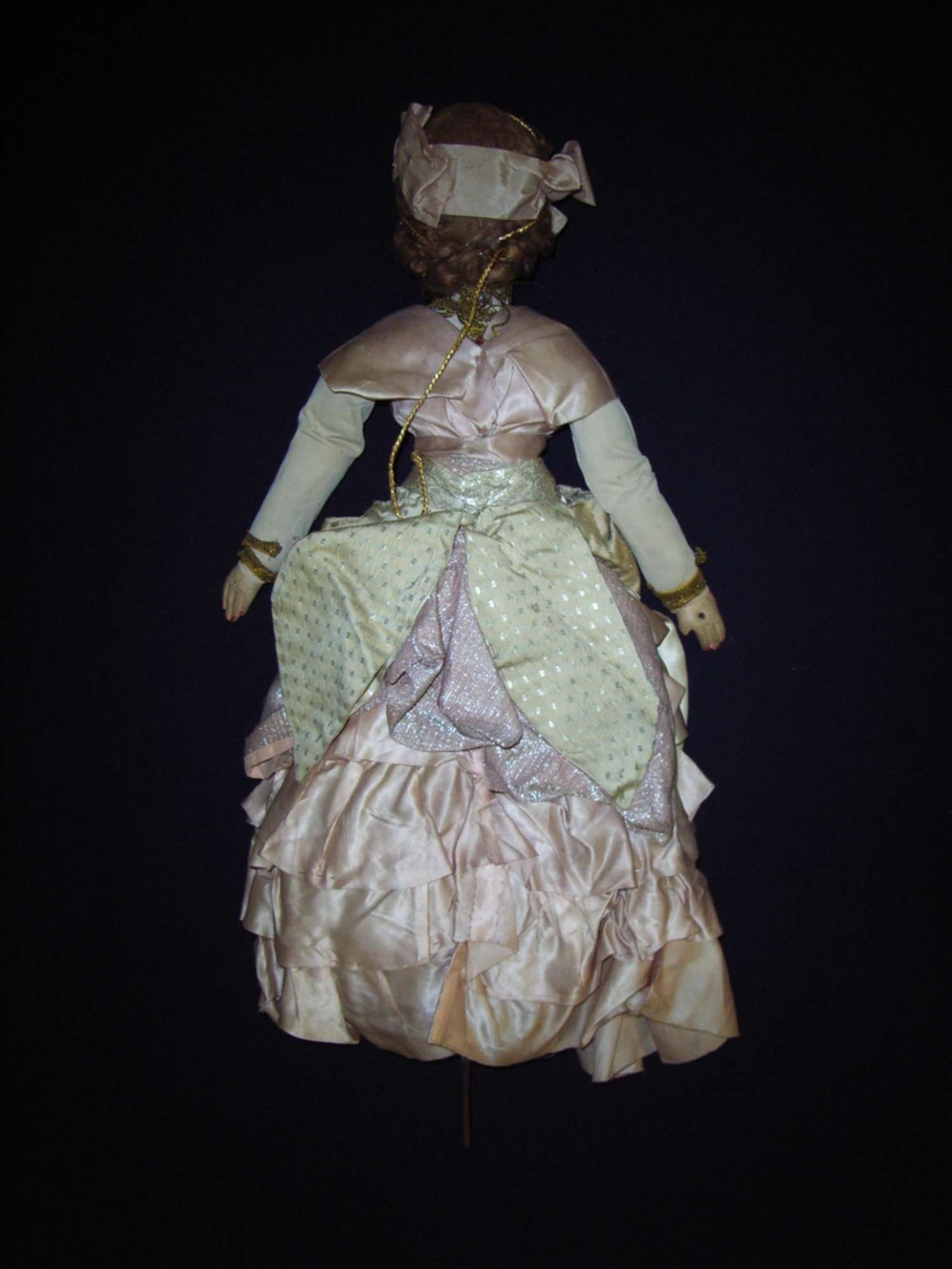 Retro prima del restauro